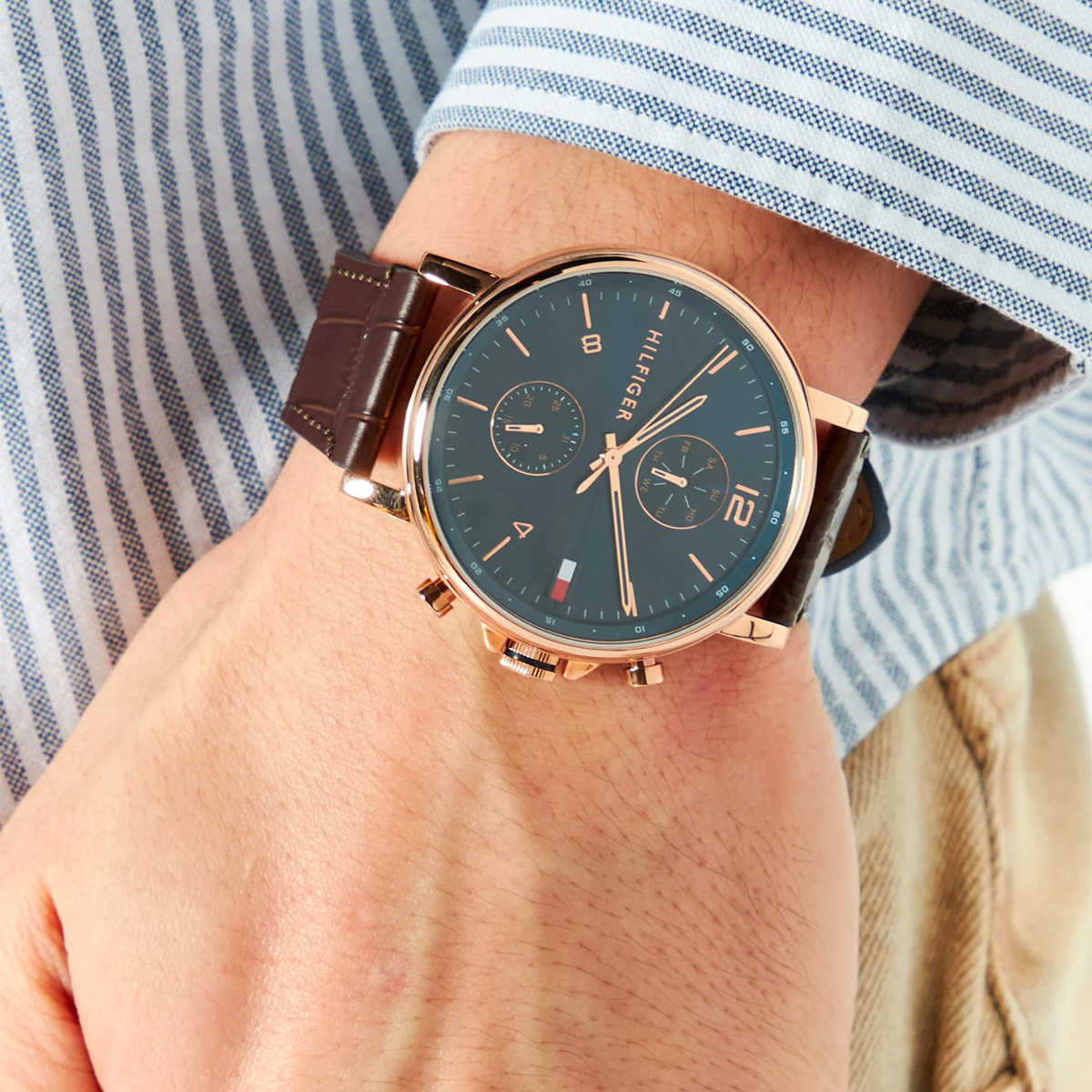 Montre homme tommy hilfiger classic 1710418