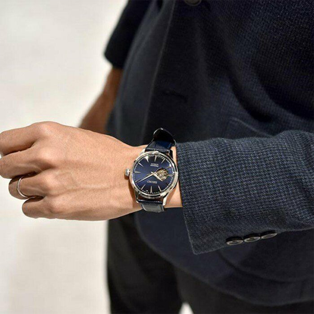 SSAB405J1&