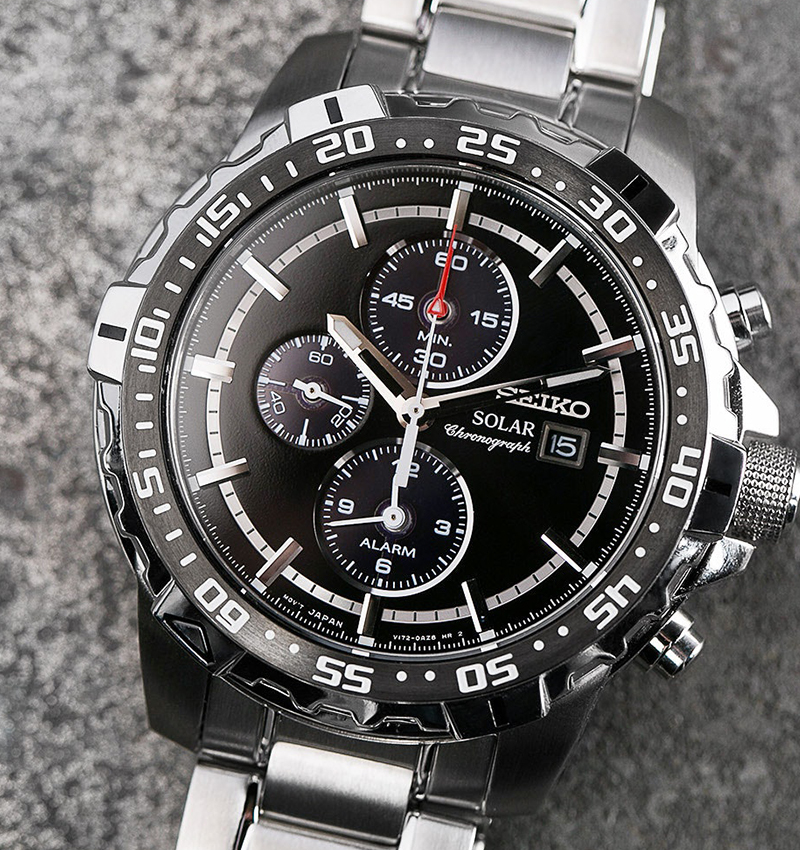 montre homme seiko sport chronographe quartz solaire ssc299p1