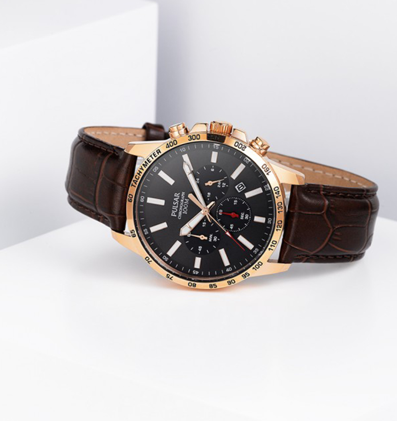 Montre homme sport chrono cuir marron pt3a02x1