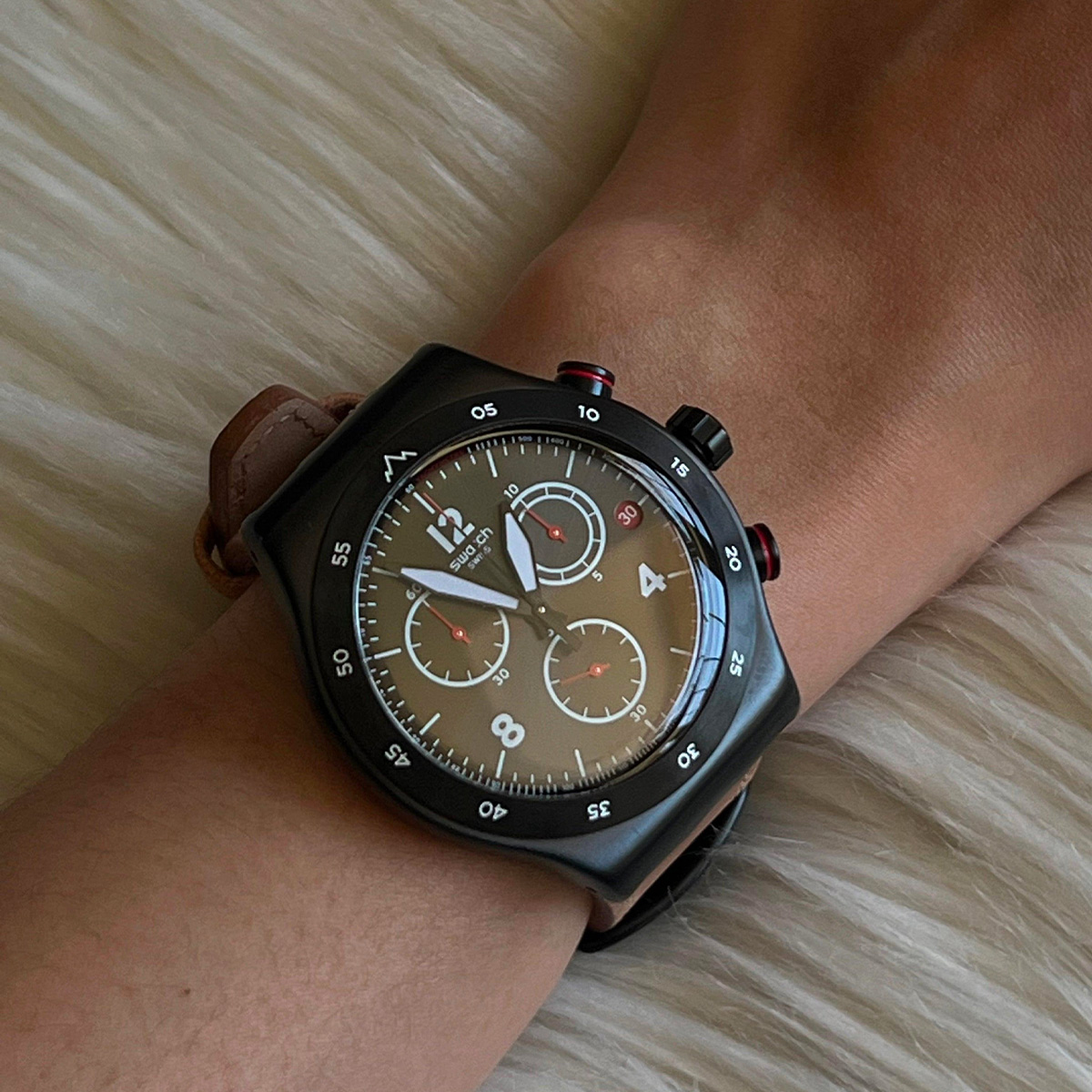Montre homme swatch irony chrono yvz400