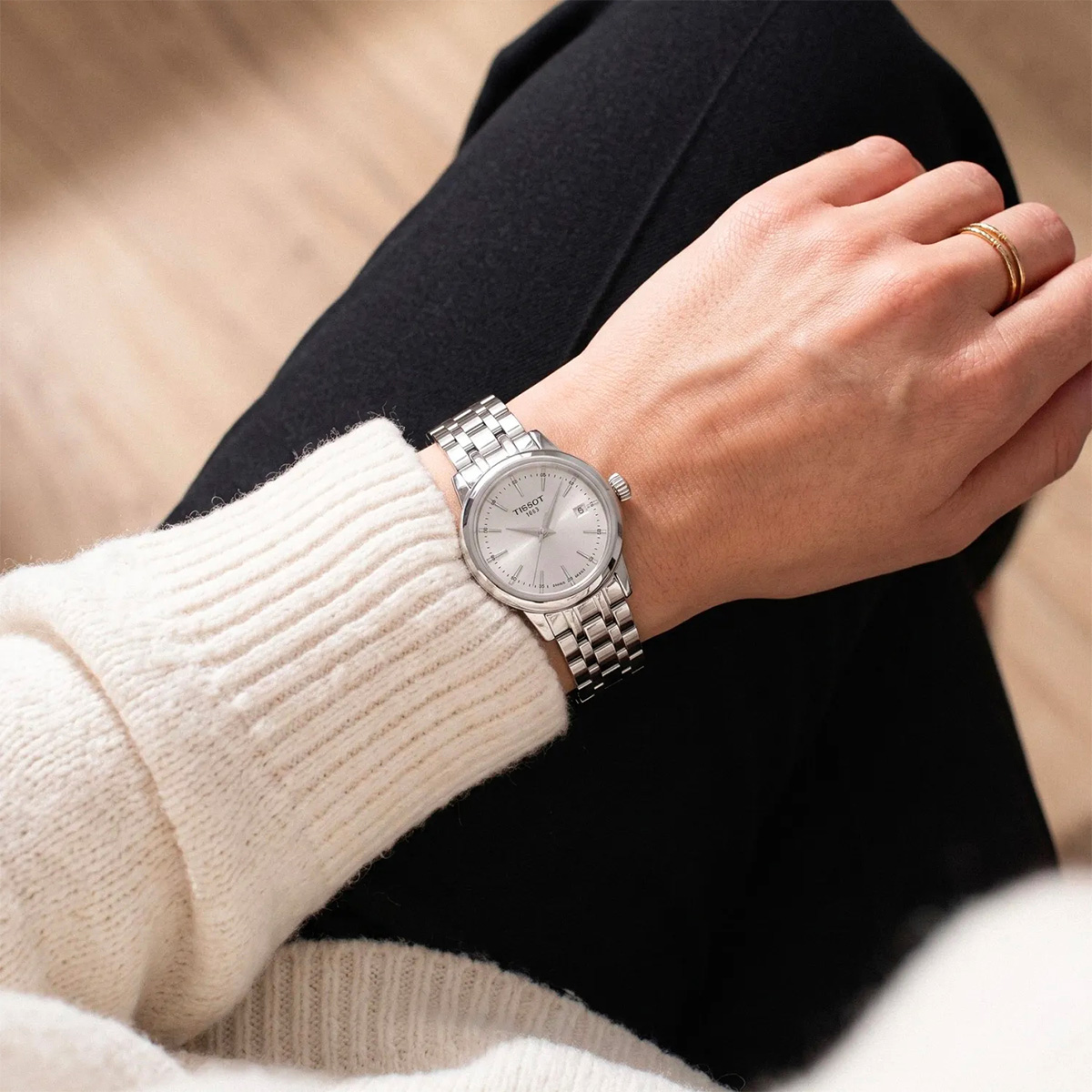 Montre femme tissot classic dream t129.210.11.031.00