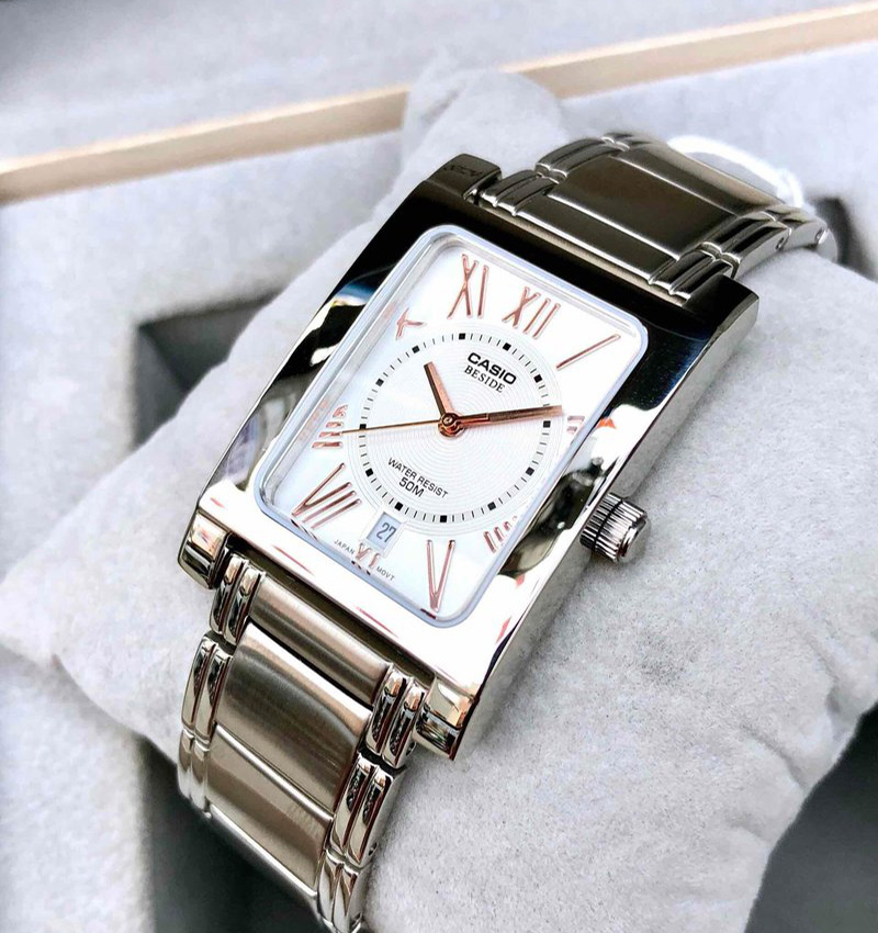 Montre femme casio bem-100d-7a3vdf