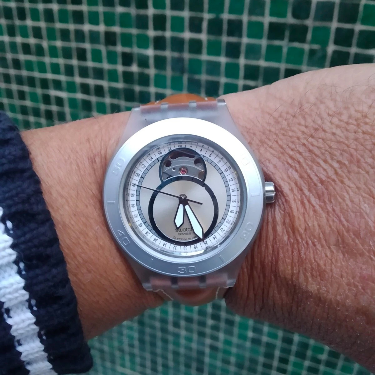 Montre homme swatch diaphane svdk1015