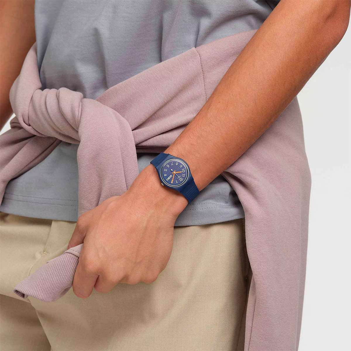 Montre unisexe swatch essentials so28i700
