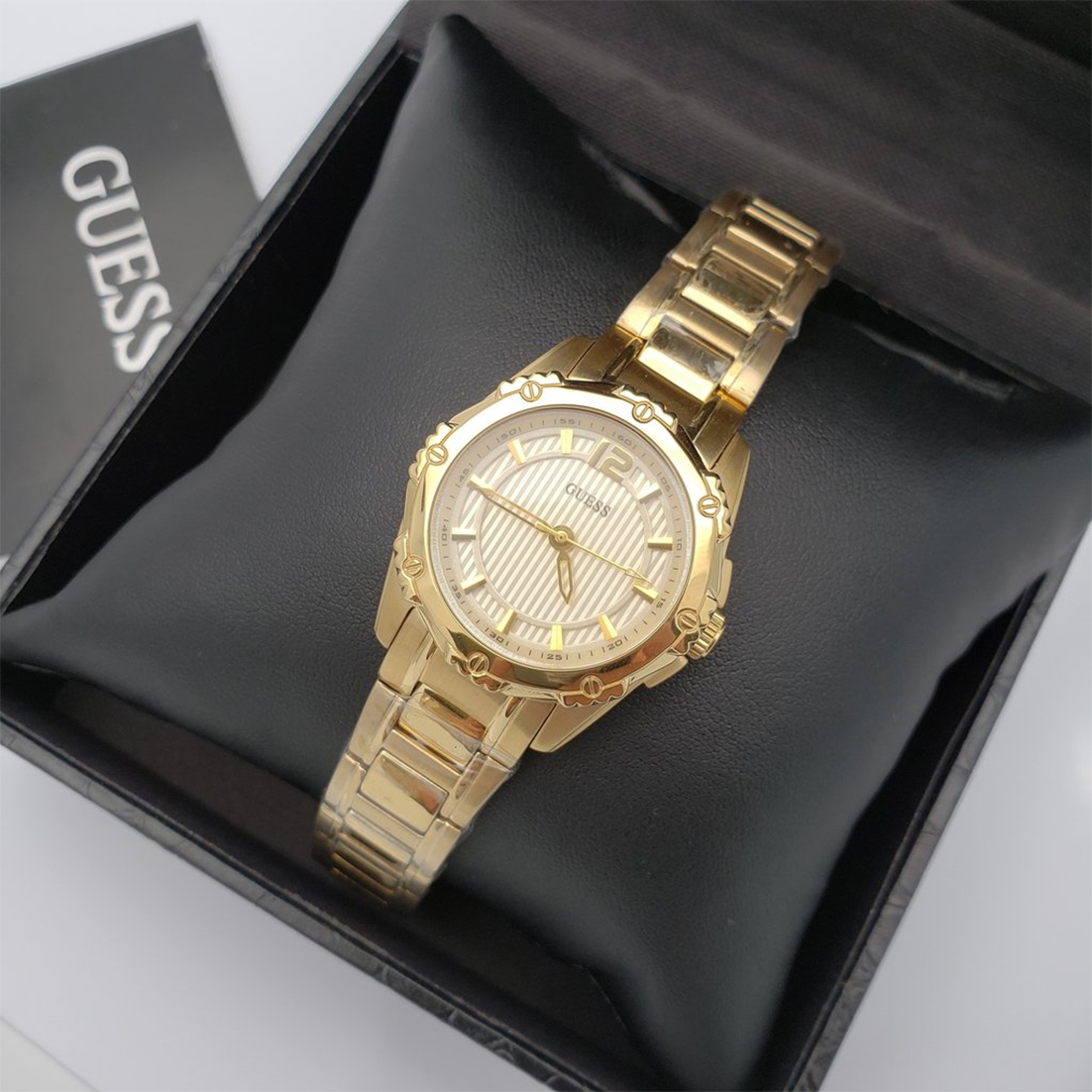 Montre femme guess w0234l2