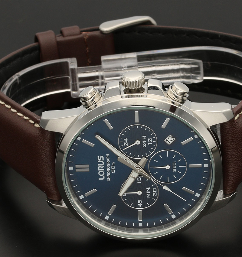 montre homme lorus rt389gx9