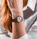 Montre femme tissot carson premium t1222102203301