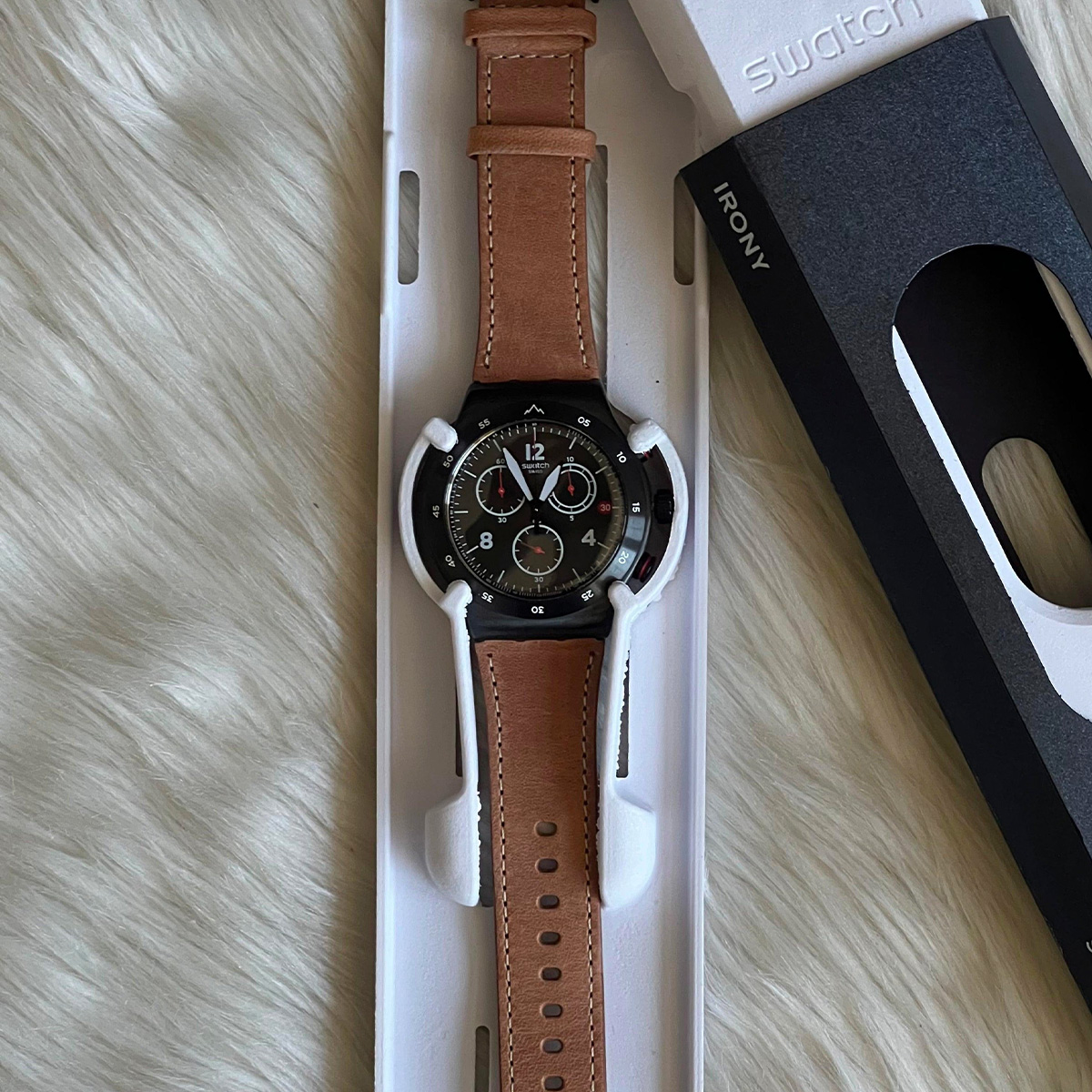 Montre homme swatch irony chrono yvz400